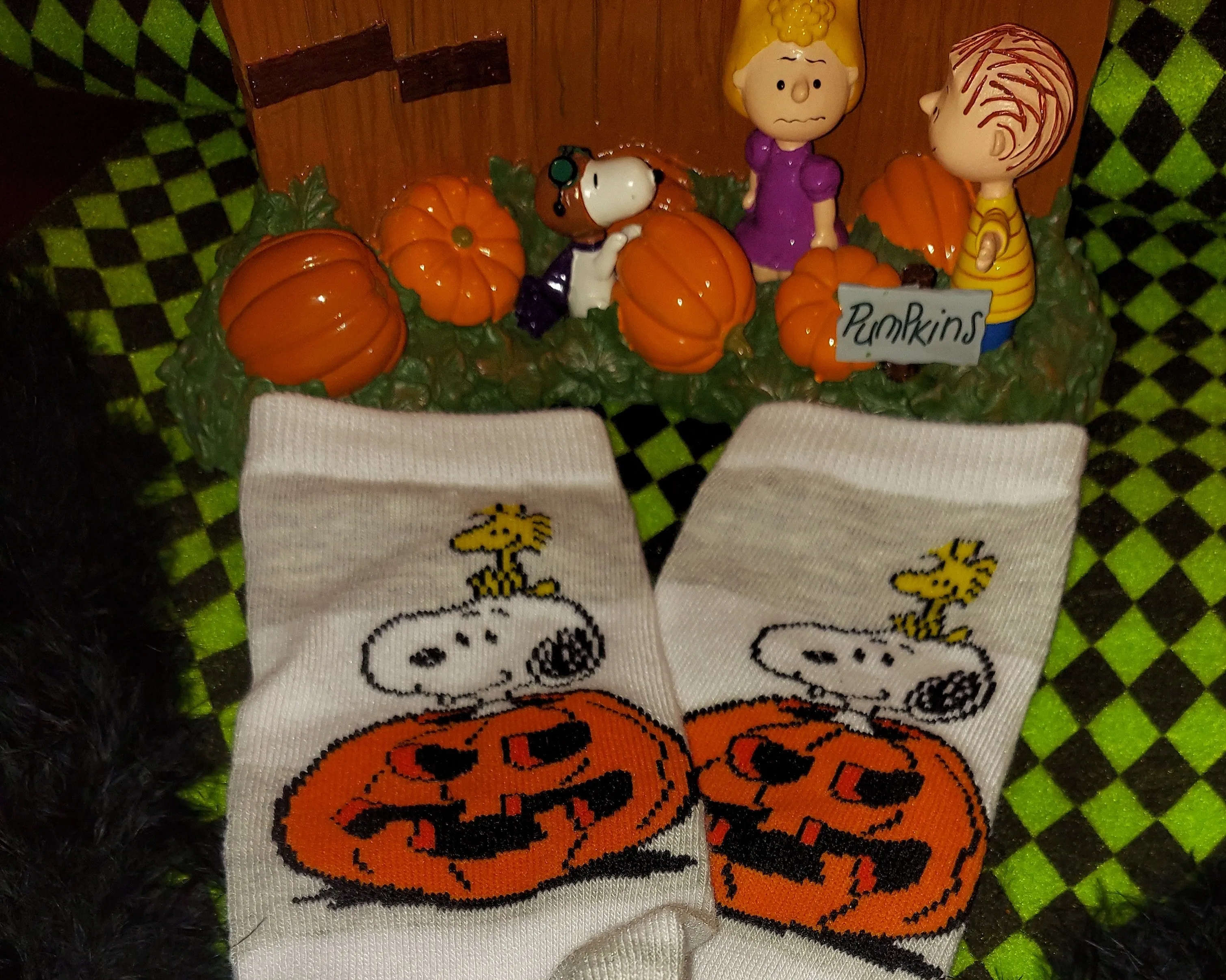 Licensed Peanuts Snoopy or Woodstock Halloween Socks